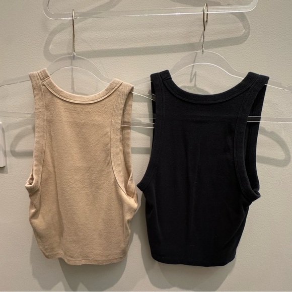 Abercrombie & Fitch - Women's Black and Tan Tank Tops Size M (Bundle 2) - Picture 5 of 5